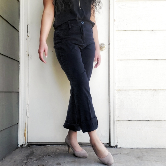 Gloria Vanderbilt | Black Straight Leg Jeans - Picture 6 of 6